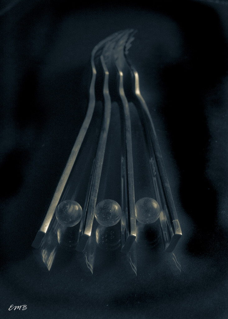 Split tone forks by theredcamera