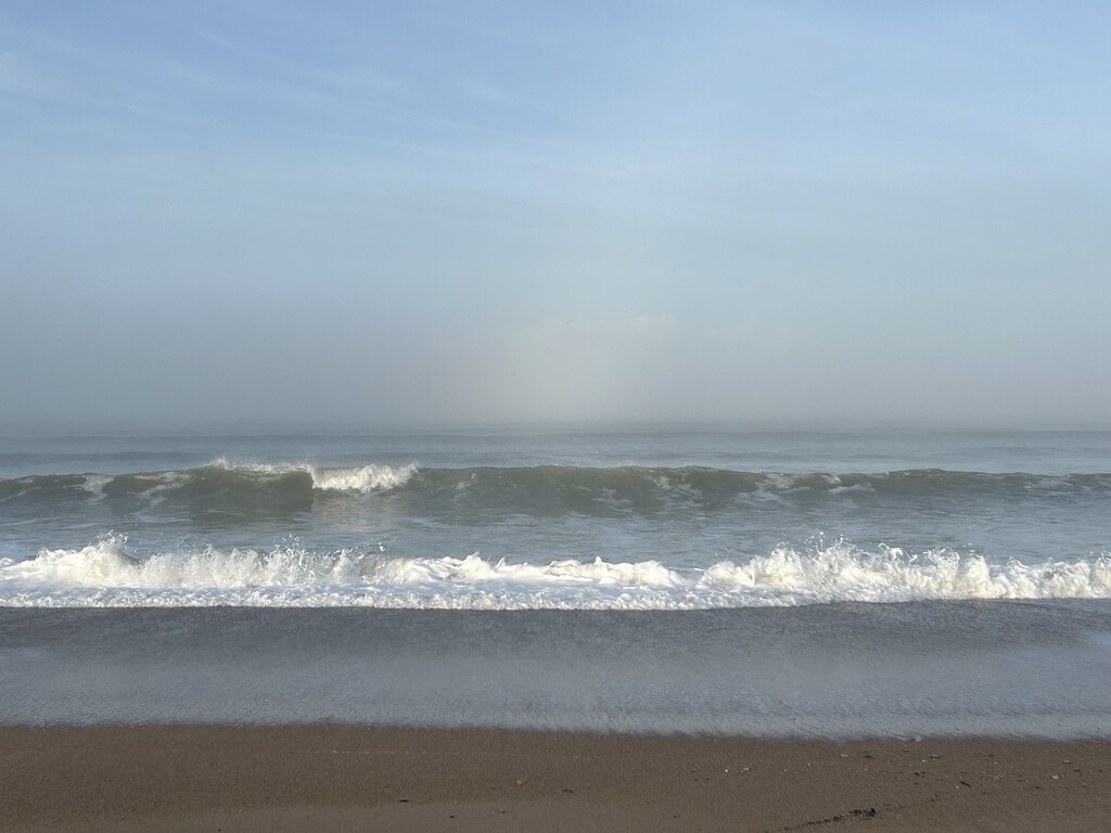 Surfers waves by suehazell