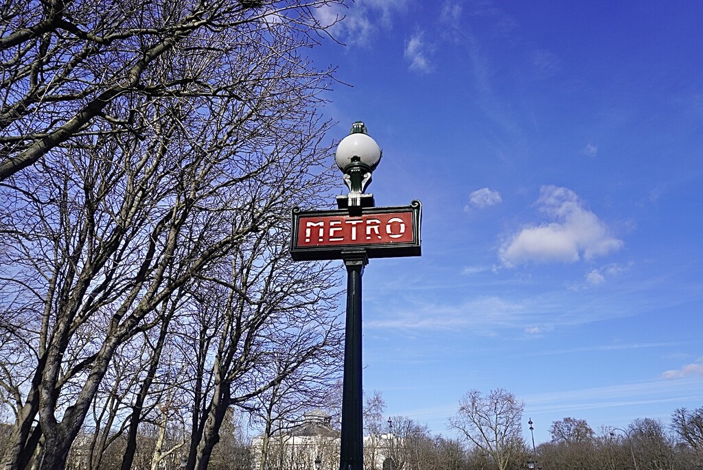 The current Metro system was first built for the World's Fair in 1900. by beverley365