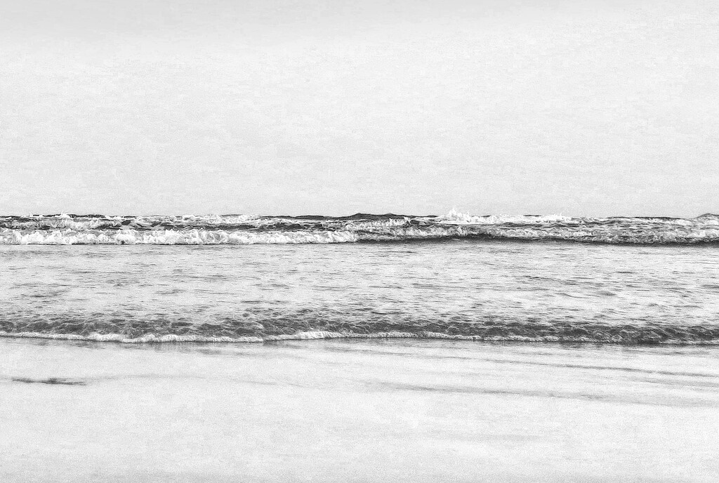  Beach Waves by pej76