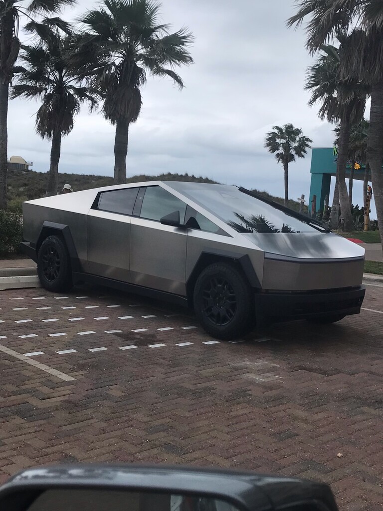 Tesla pickup by colleennoe