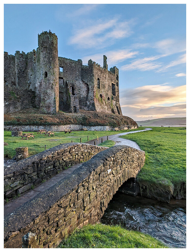 Postcard from Laugharne by rhb