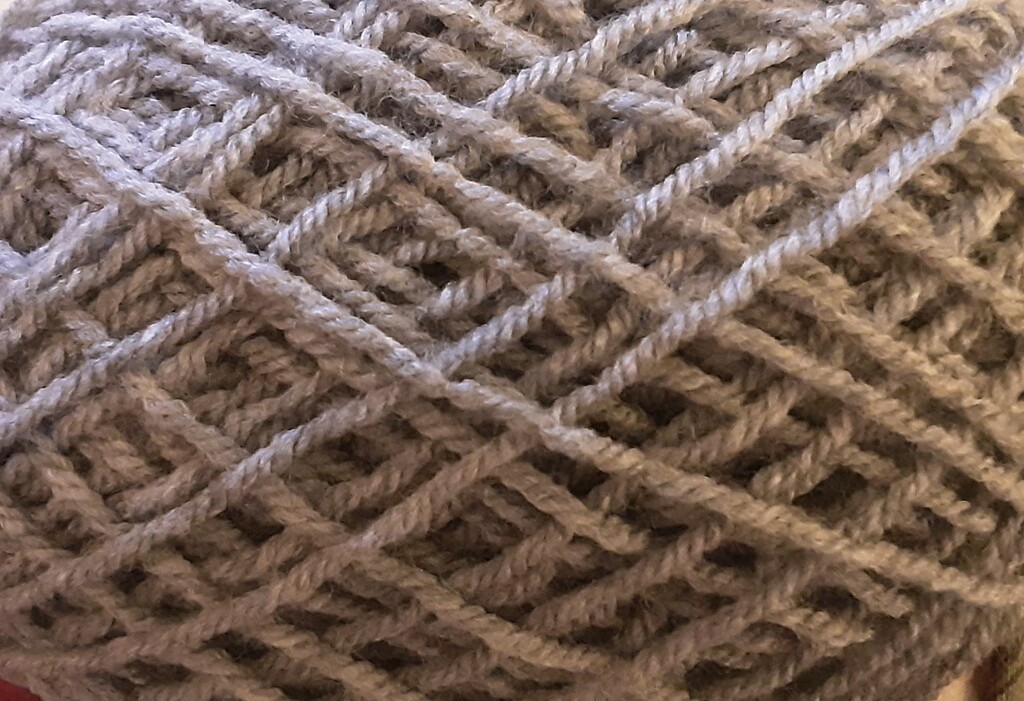 Double knitting acrylic wool. by grace55