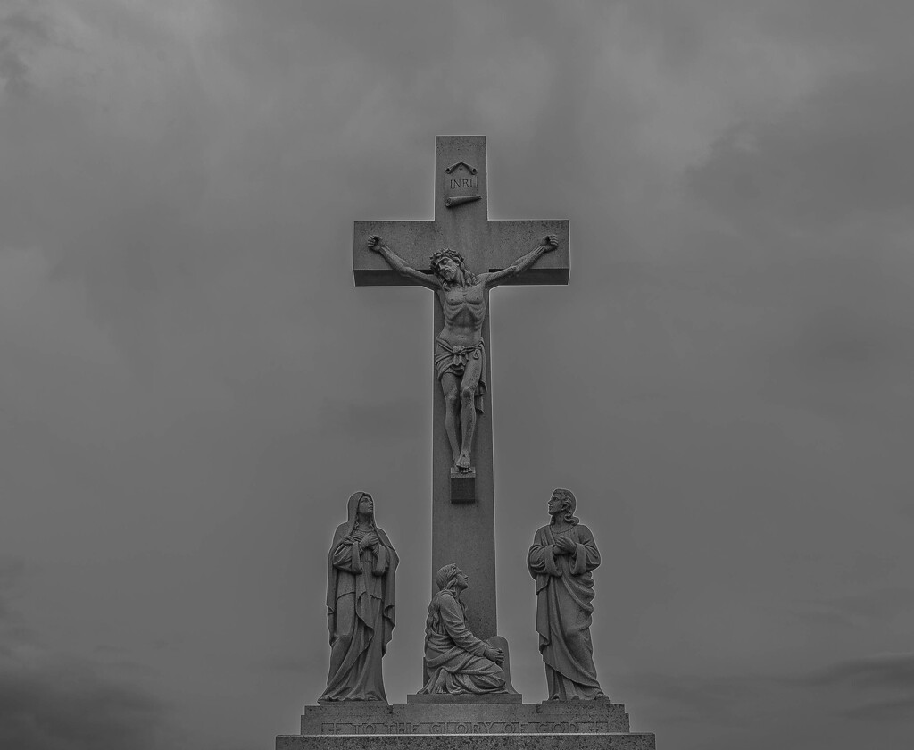 Crucifix by darchibald