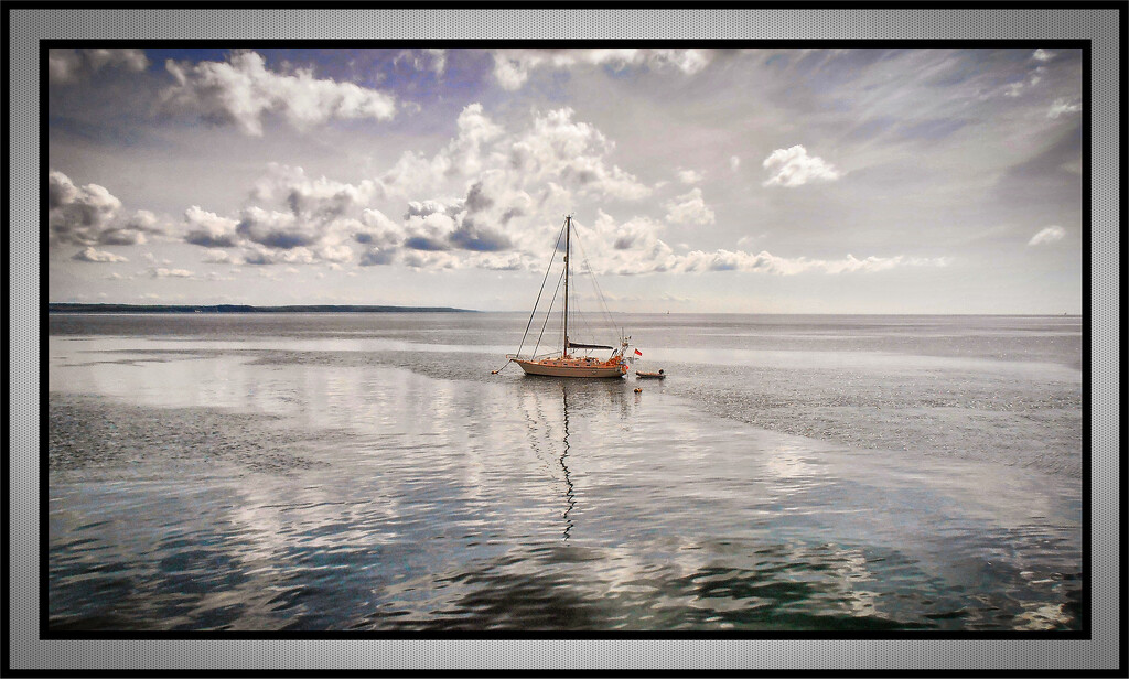 On a silver sea by swillinbillyflynn