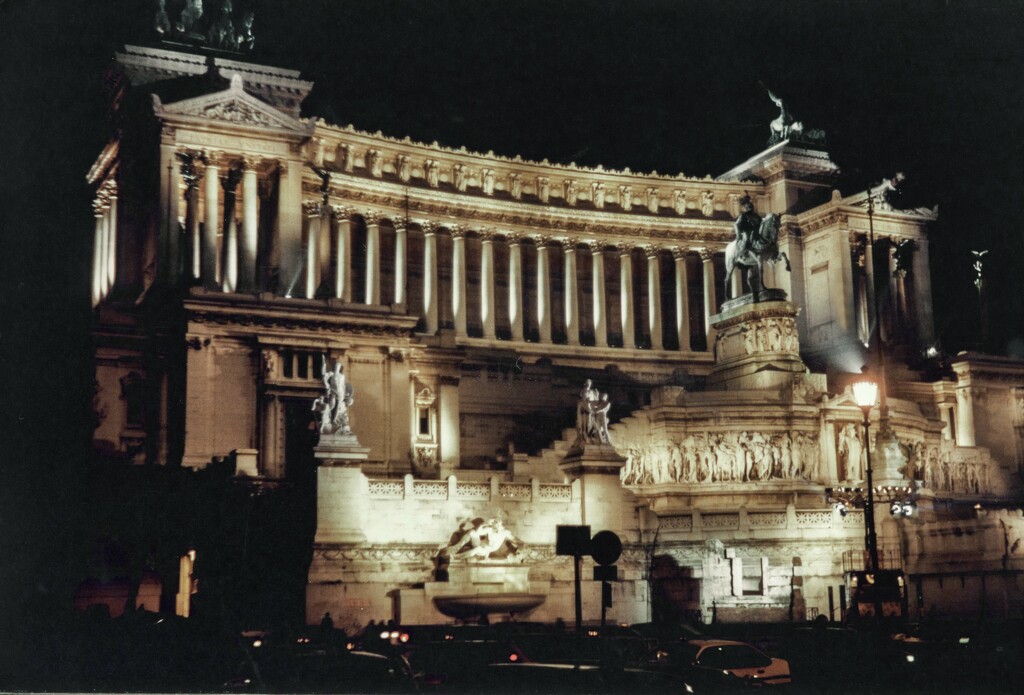 Monument to Victor Emmanuel II by 365projectorgchristine
