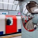 Mirrored tube train  by boxplayer