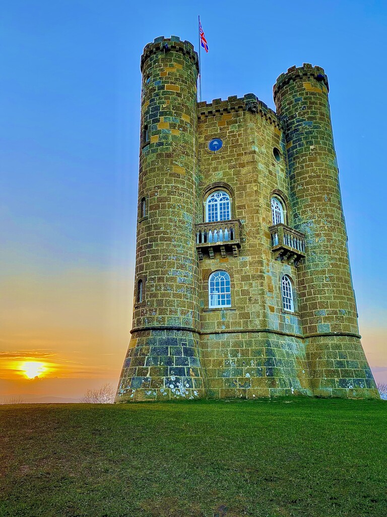 Broadway Tower by cmf
