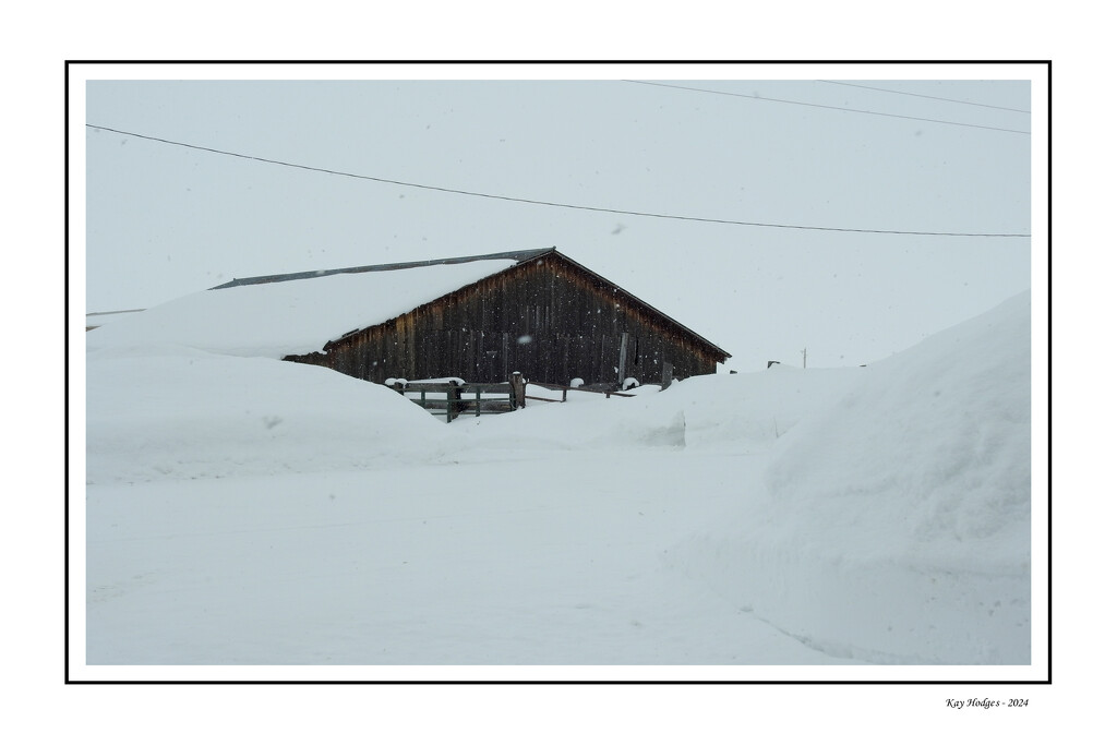 Snowy Barn by kbird61