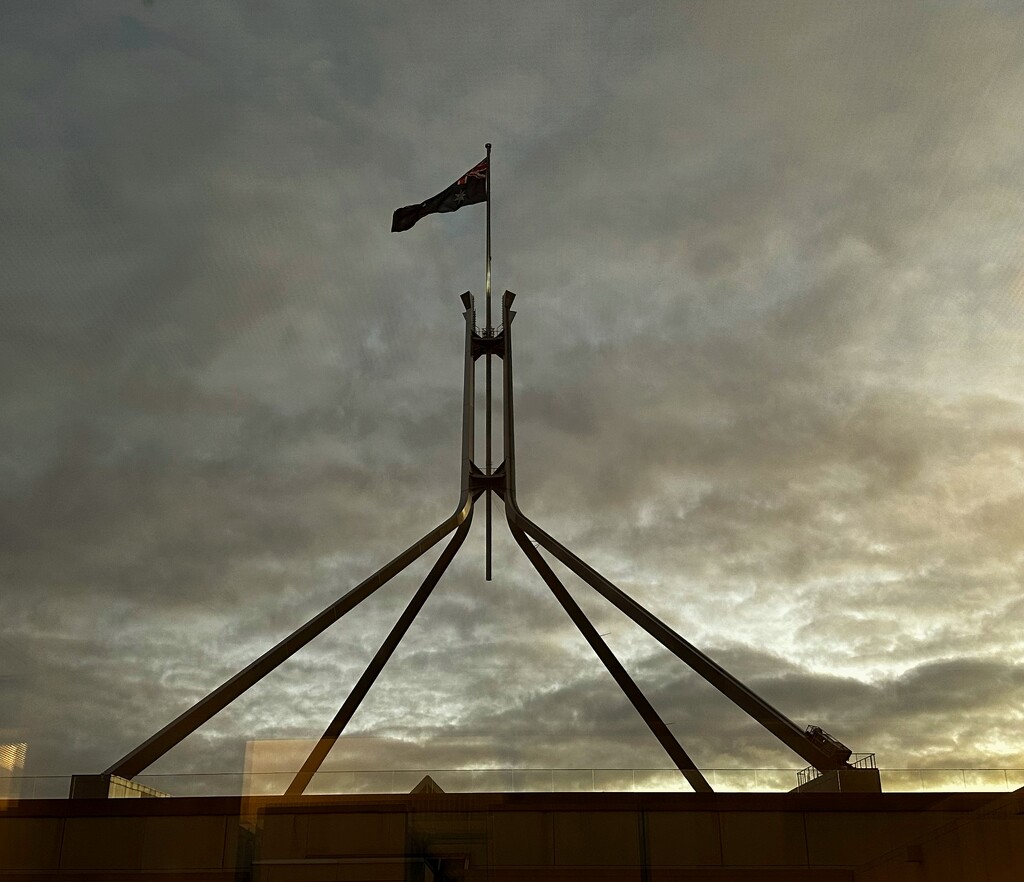 Australian flag at dawn by joluisebeth