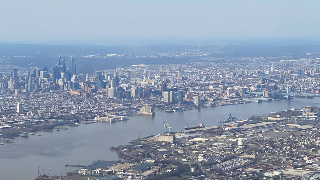 Philadelphia and the Delaware River by tunia