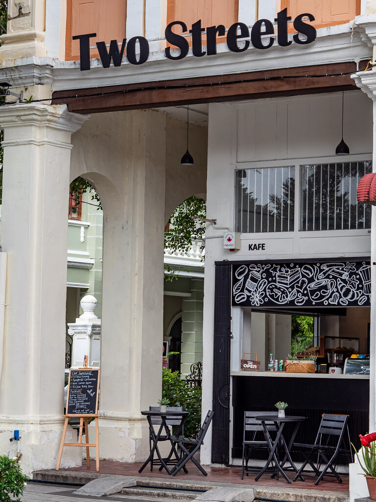 Two Streets Cafe. Jln Kapitan Kelling. by ianjb21