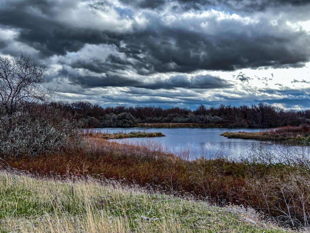 Stormy over the Yakima by tapucc10