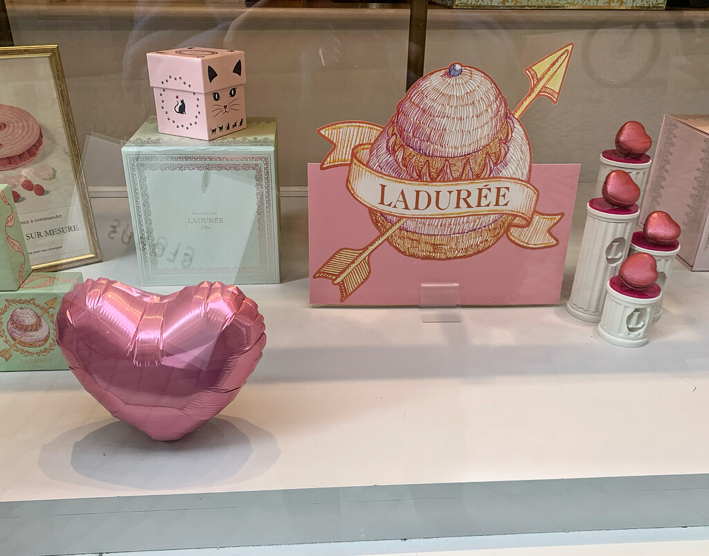 Small pink heart balloon in Ladurée.  by cocobella
