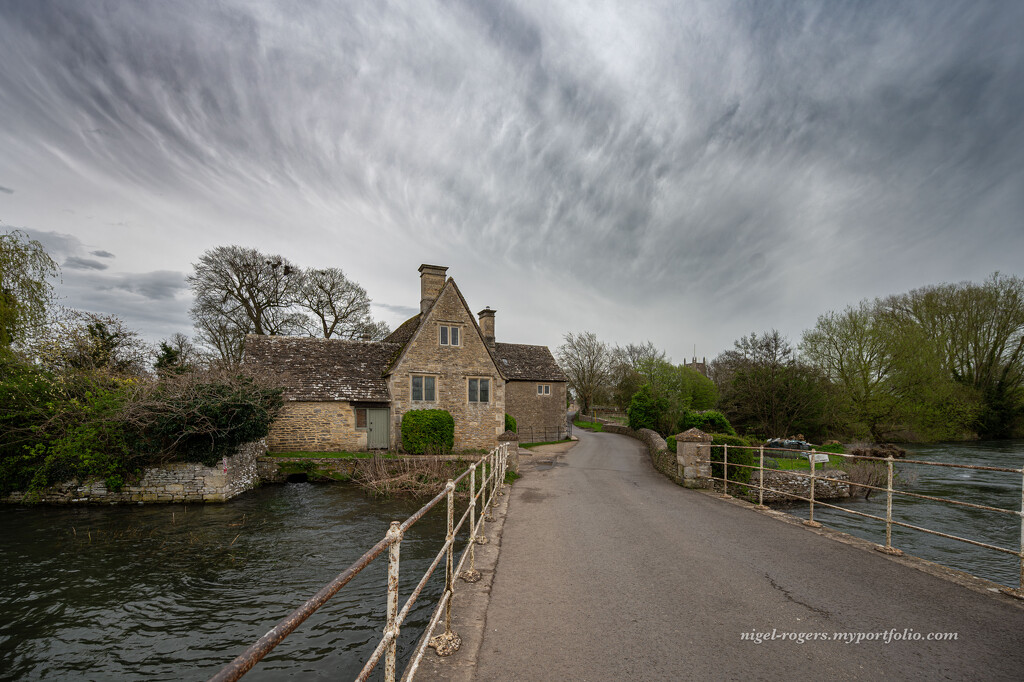 Fairford Mill by nigelrogers
