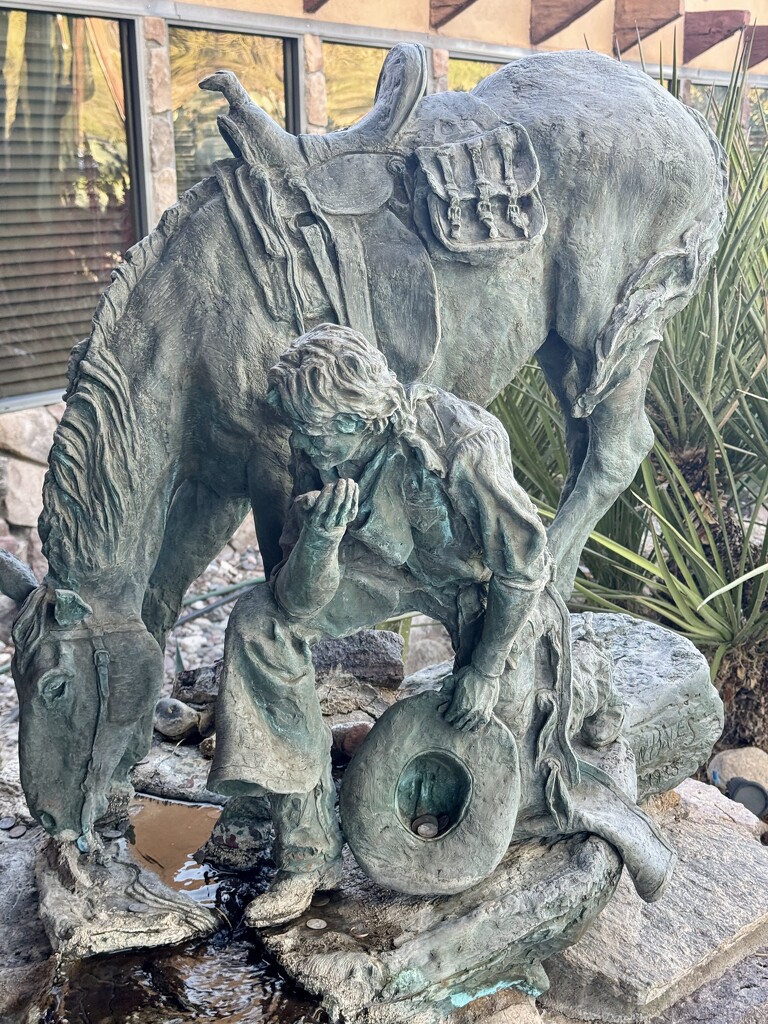 El Corral statue by hpw