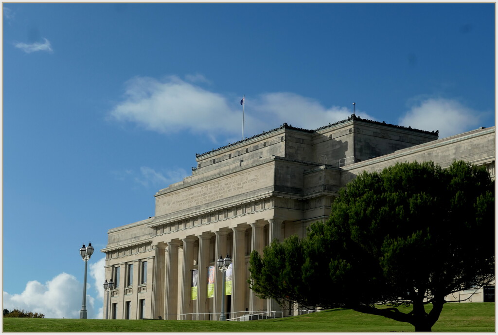 Auckland Museum by dide