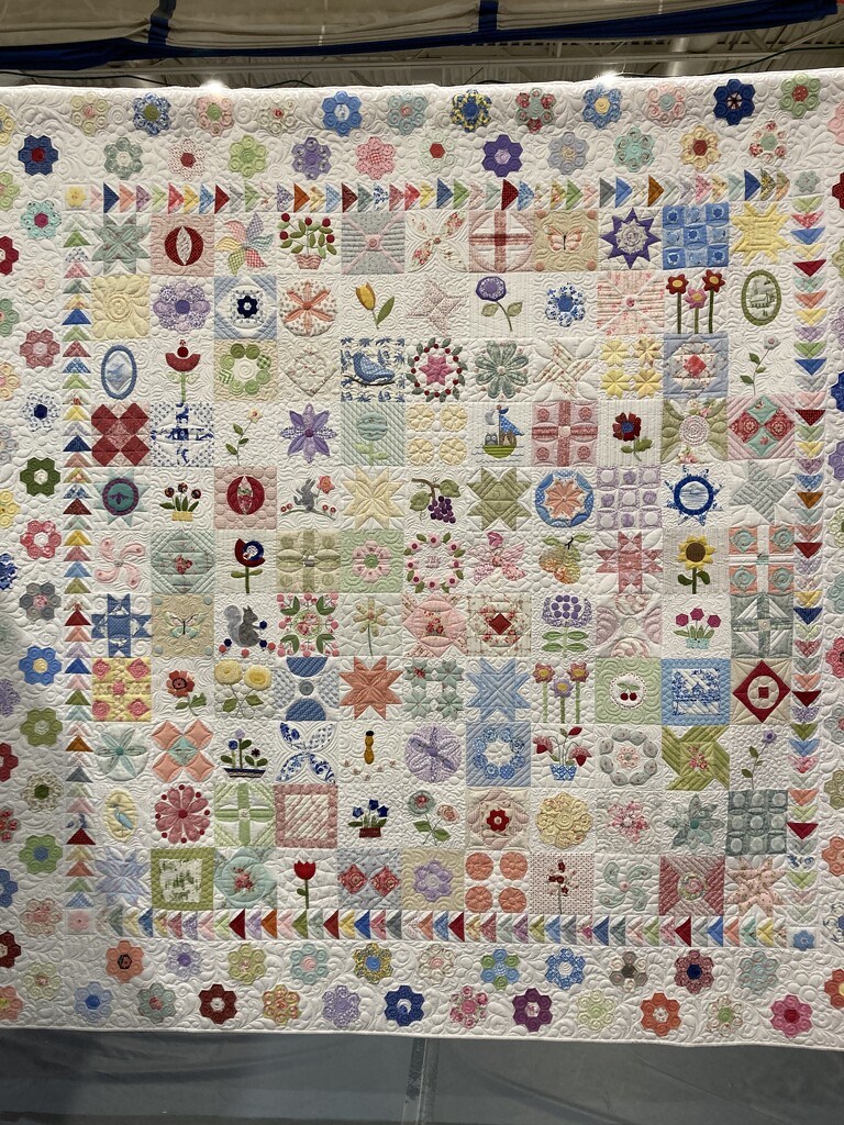 another quilt show favorite by wiesnerbeth