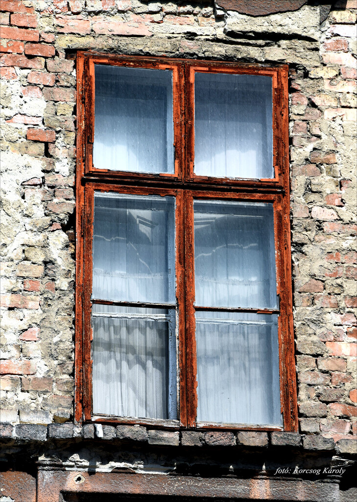 An old house, an old window by kork