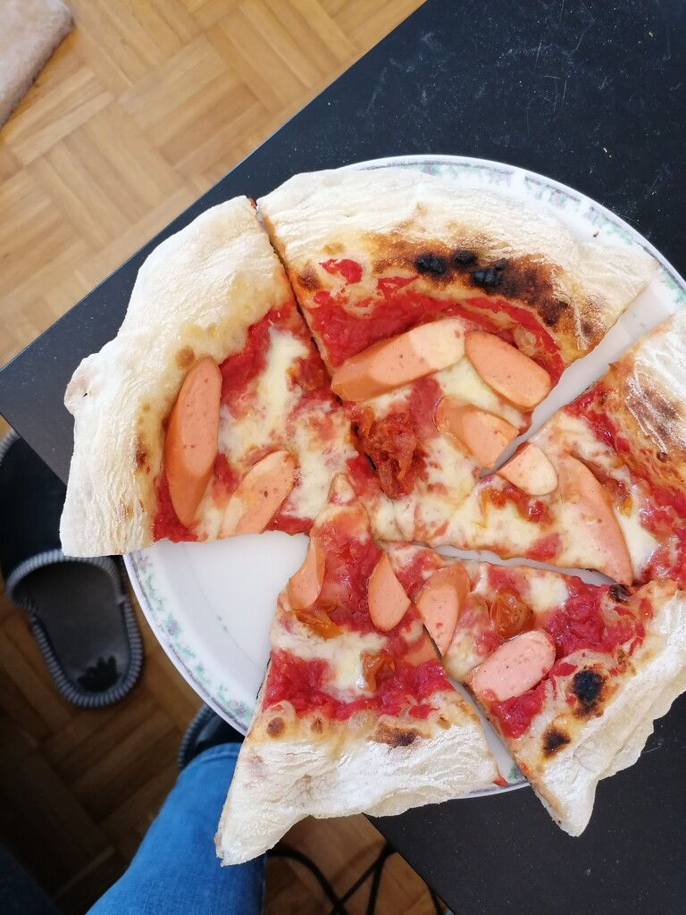 homemade pizza by zardz