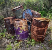 26th Apr 2024 - Rusty oil drums 