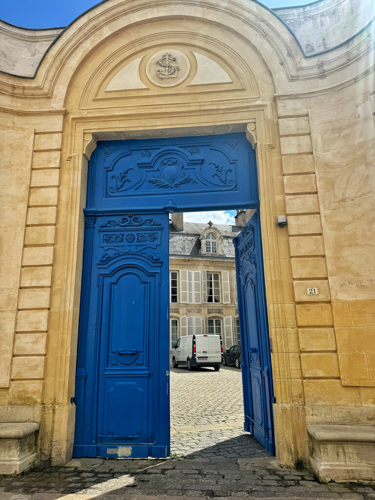 Blue door.  by cocobella
