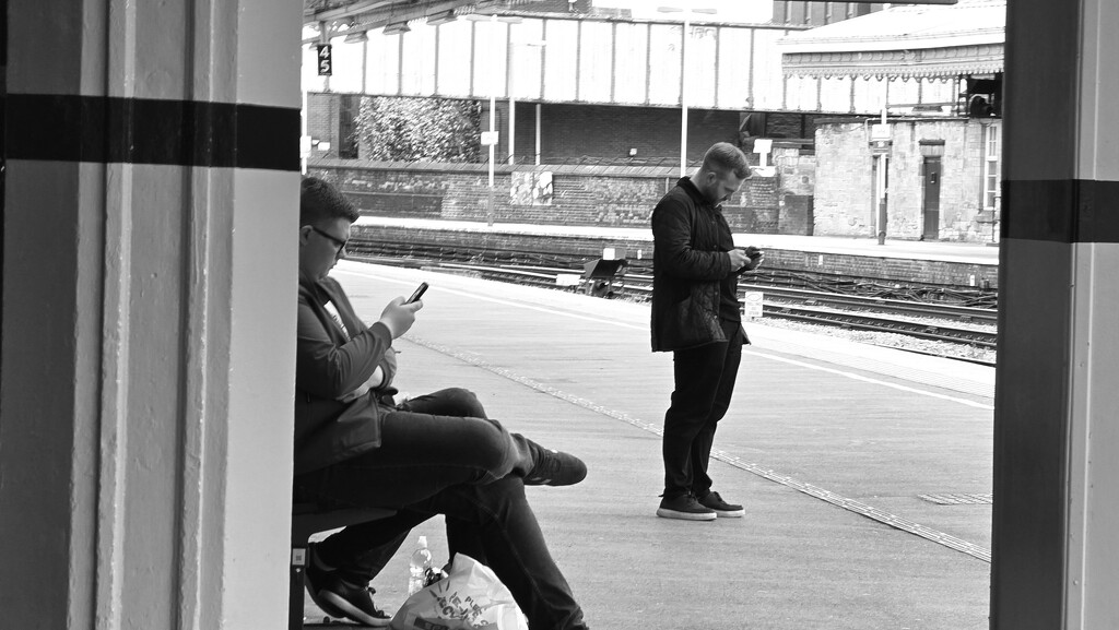 125/366 - Waiting, Sheffield Station by isaacsnek