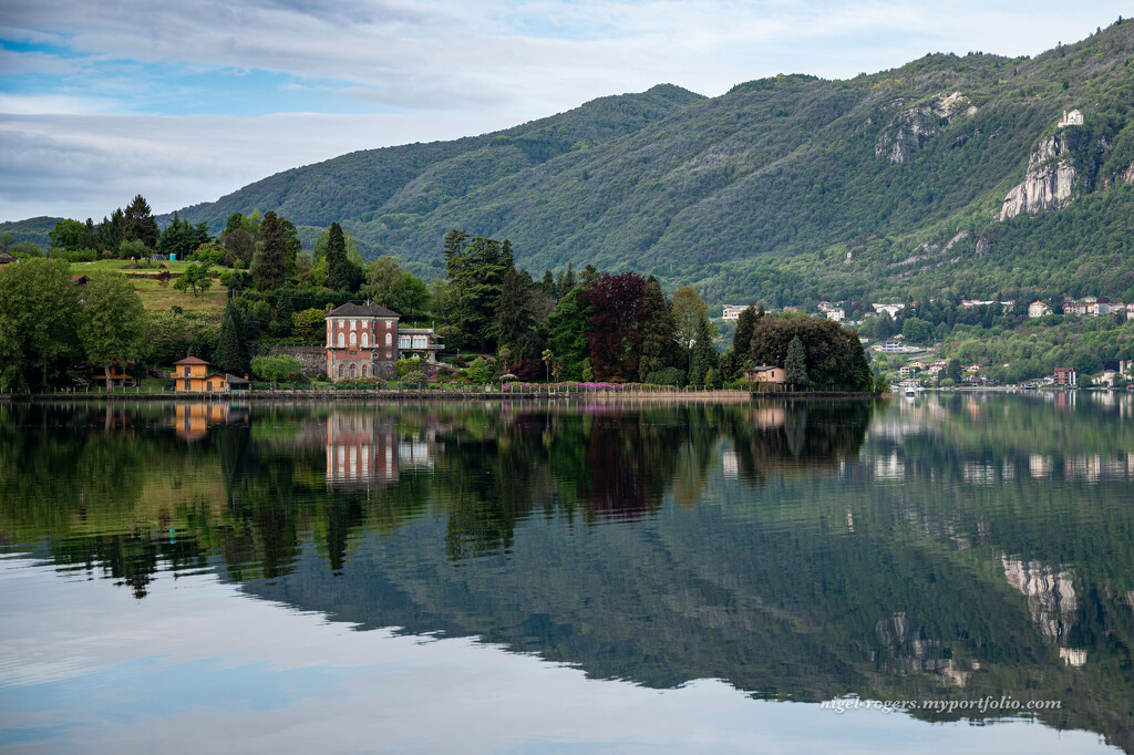 Reflections on Lake Orta by nigelrogers