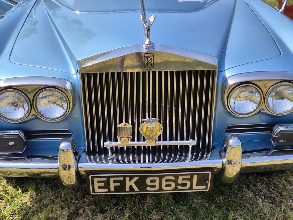 Vintage Rolls Royce by happyteg