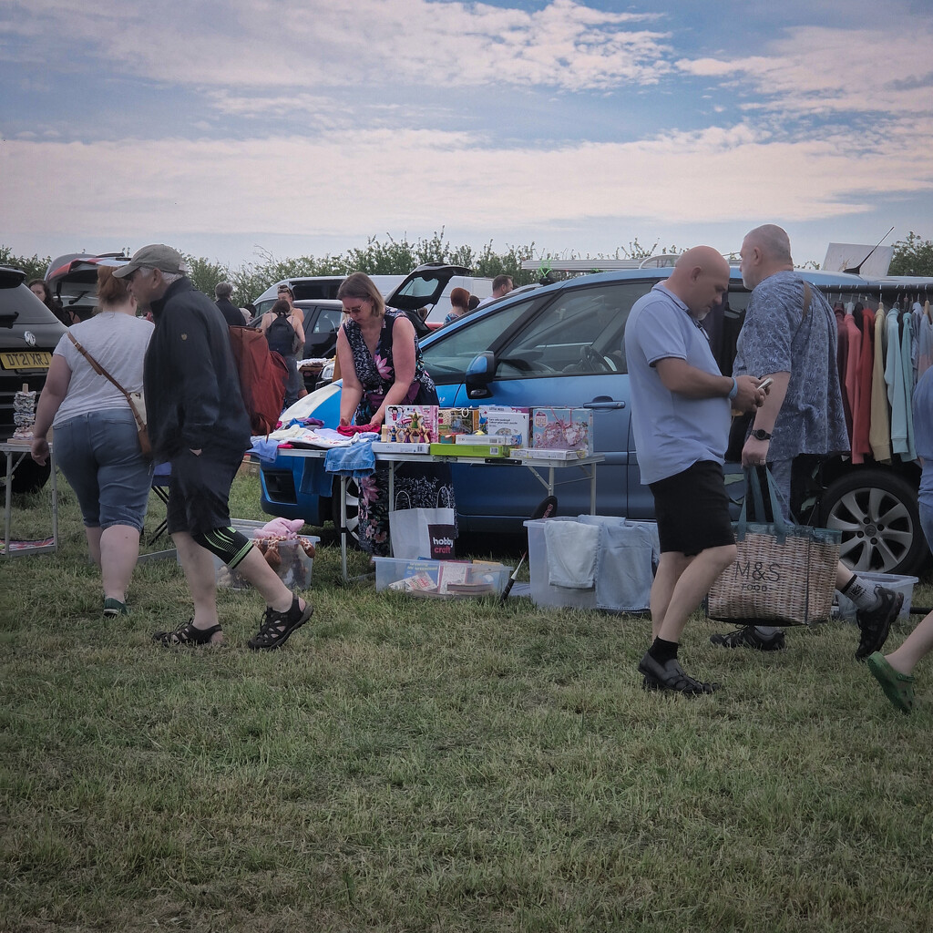 First car boot of the year; still decluttering by andyharrisonphotos