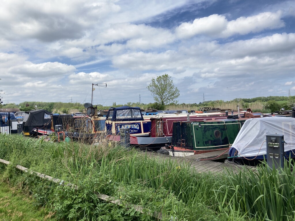 Narrowboater’s heaven by 365anne