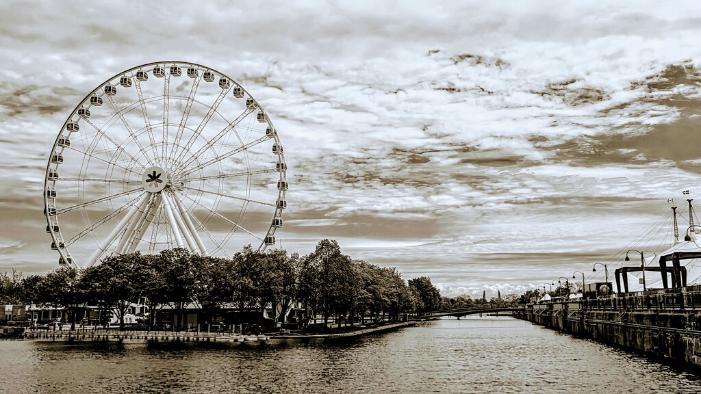 The big wheel  by zilli