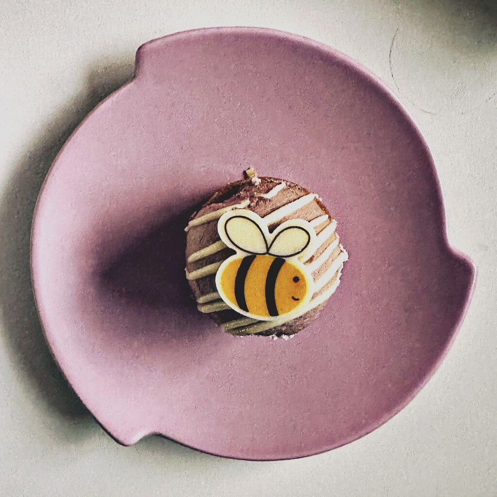 Bee cake by mastermek