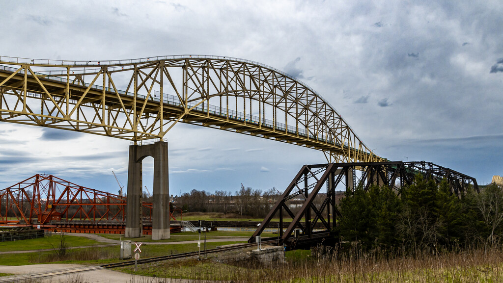 Sault Ste. Marie International Bridge by farmreporter