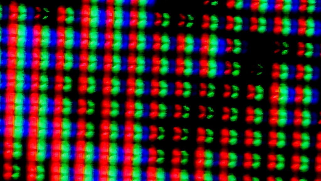 140/366 - TV close-up by isaacsnek