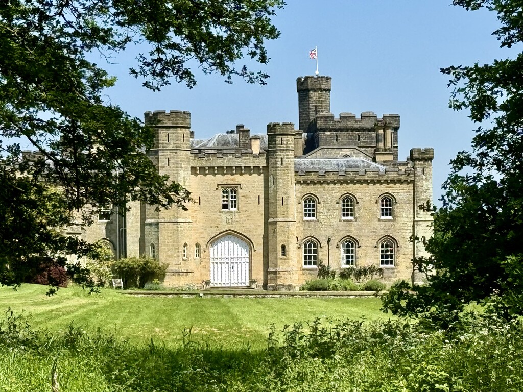 Chiddingstone Castle  by jeremyccc