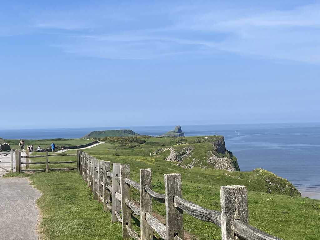 Worms Head Walk by elainepenney