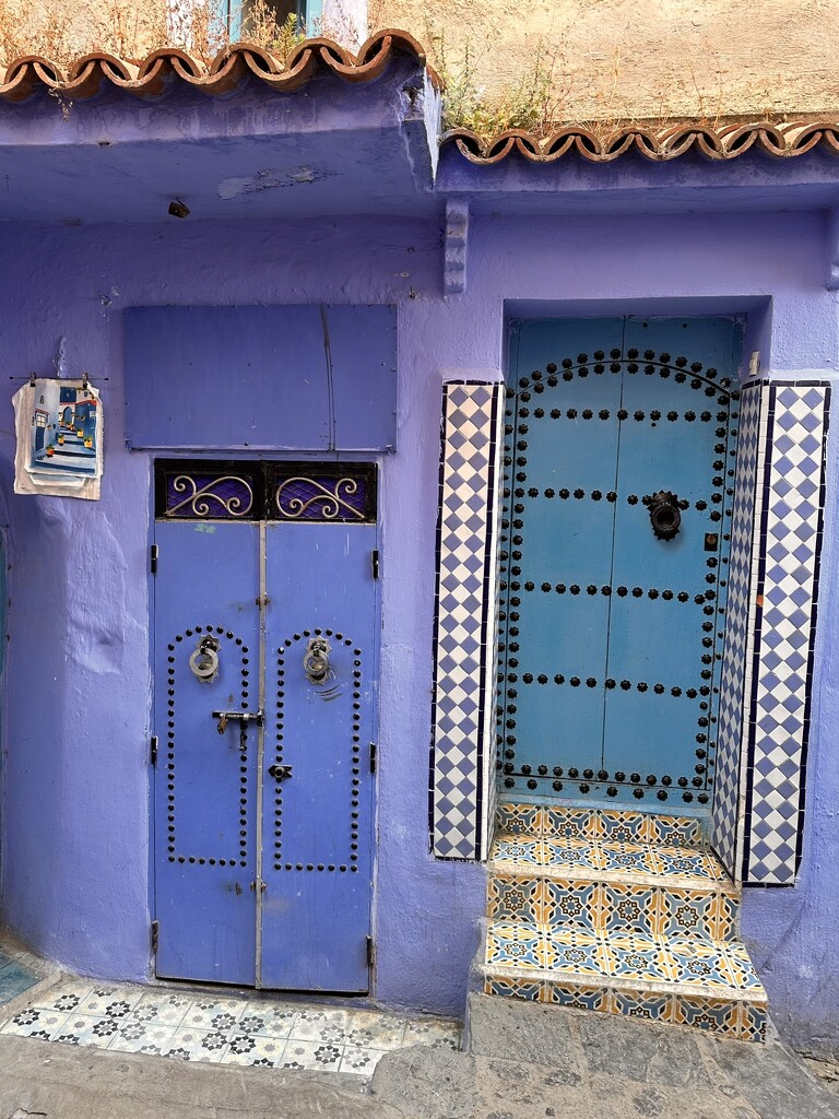 Chefchaouen  by kjarn