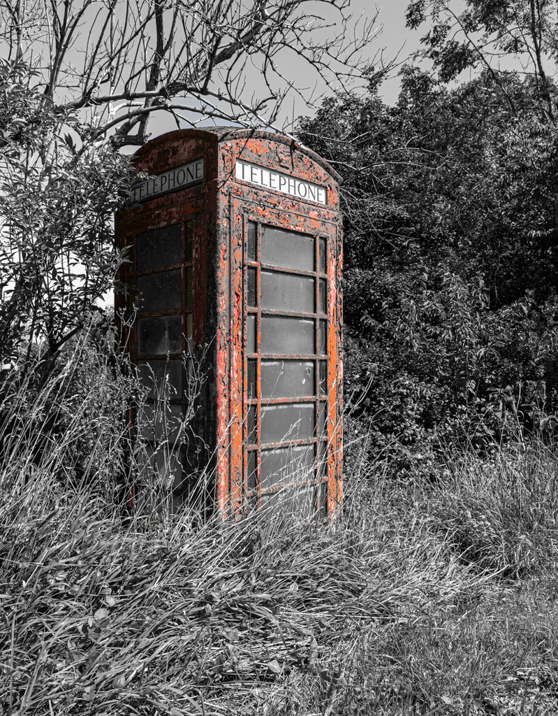 Lovington Phone Box Mono by tonus