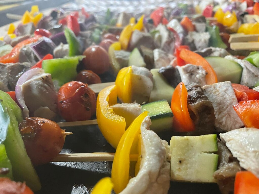 Hire BBQ Catering | Classichogroastcatering.co.uk by classichogroastco