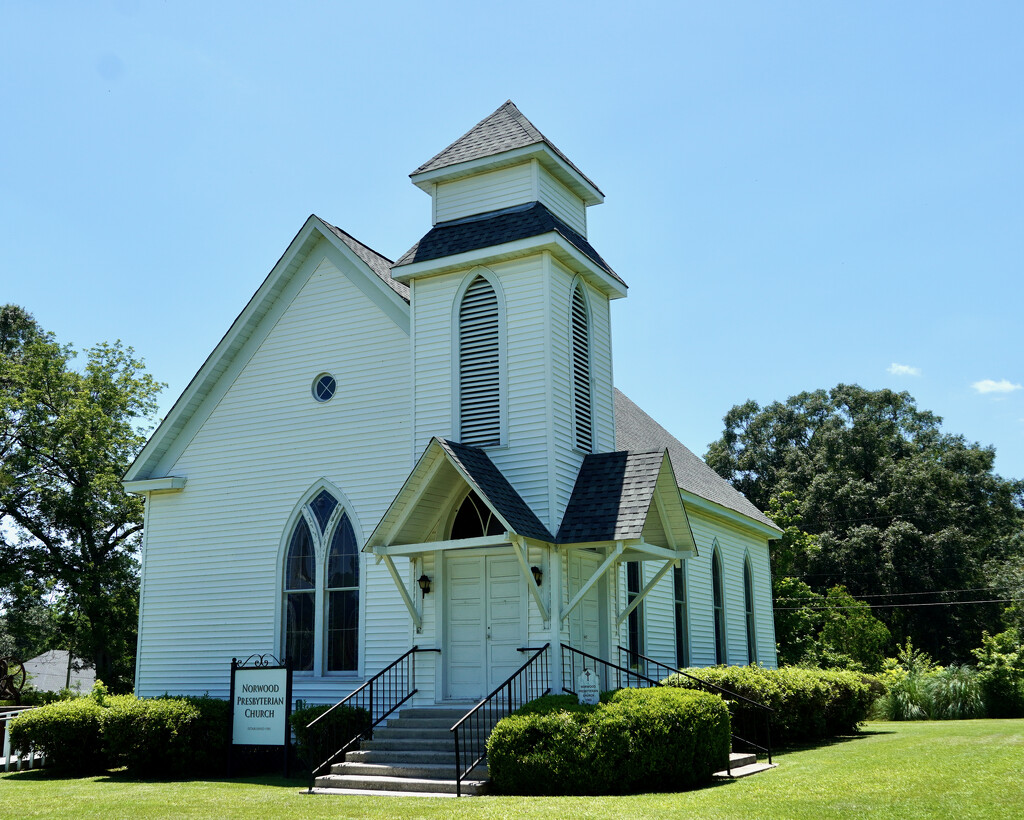 Norwood Presbyterian Church by eudora