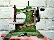 13th Jun 2024 - Tiny Toy Sewing Machine 