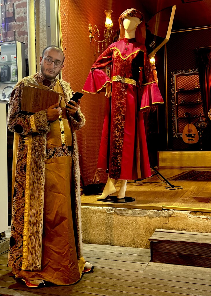Colourful Costumes, Istanbul  by rensala