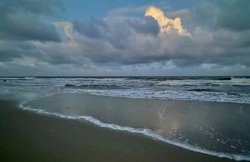 Early evening clouds over the beach by congaree