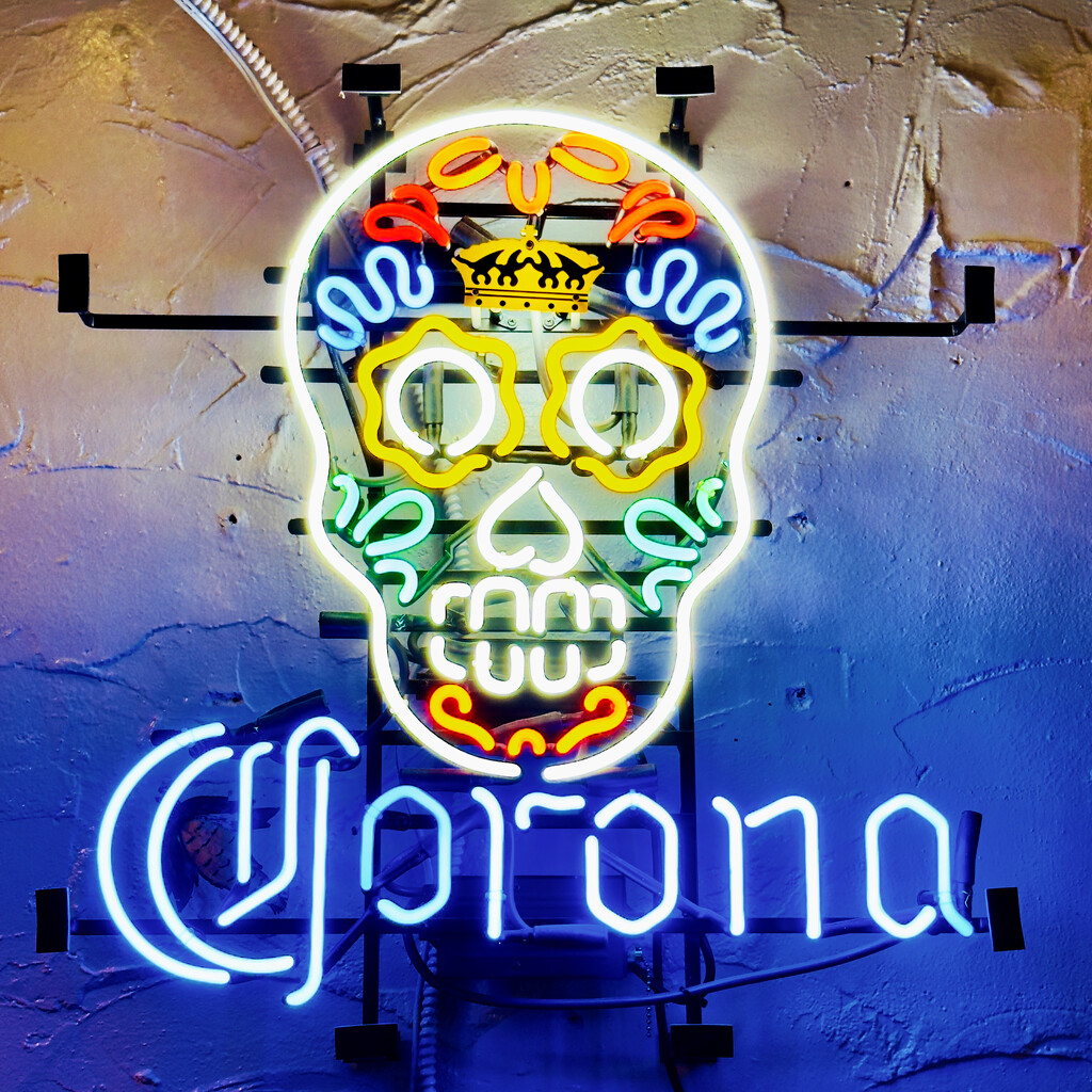 Corona Neon by yogiw