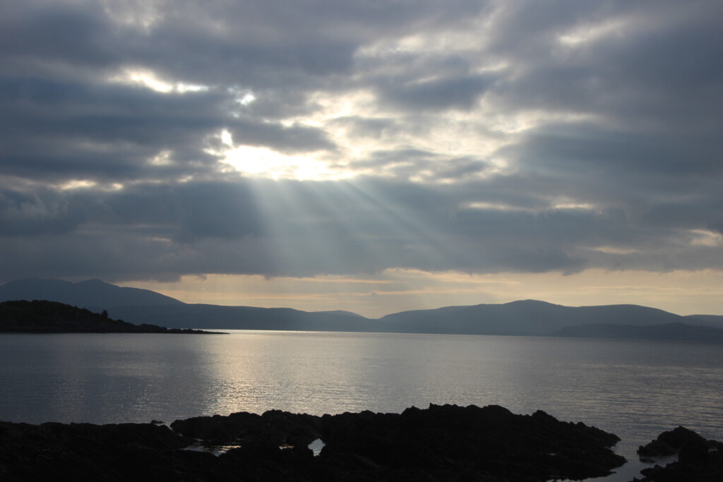 Sunrise over Aran by mariadarby