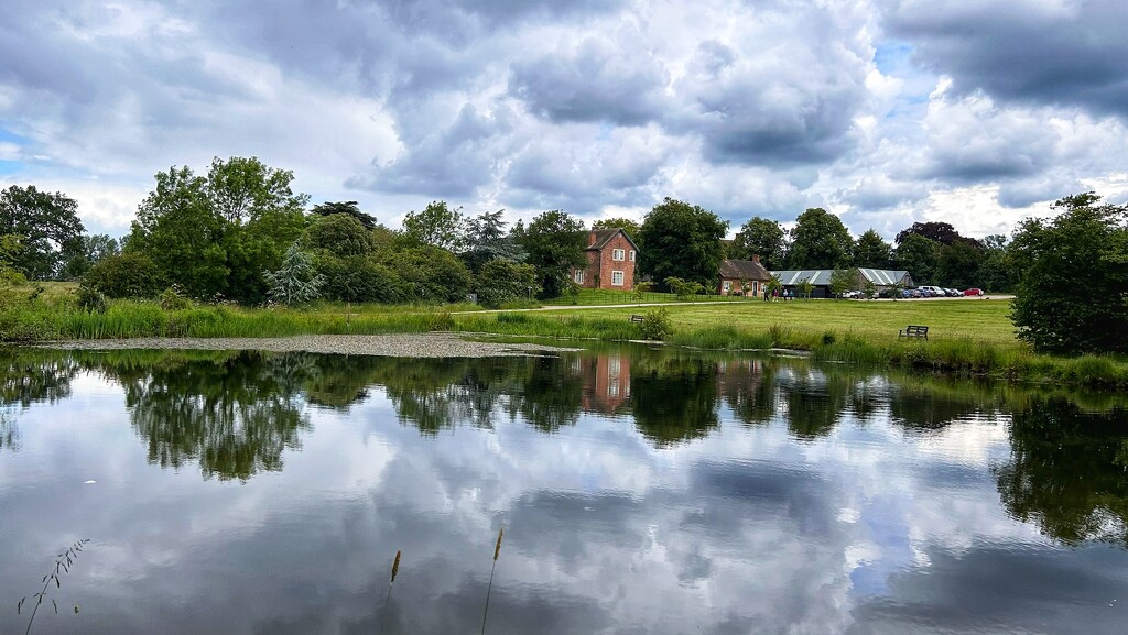 Just before the Rain by carole_sandford