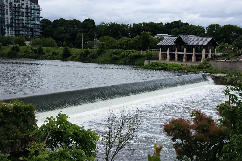 Parkhill Dam by princessicajessica