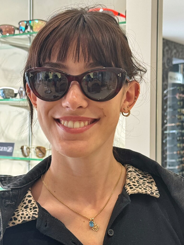 Looking for the perfect sunglasses.  by cocobella