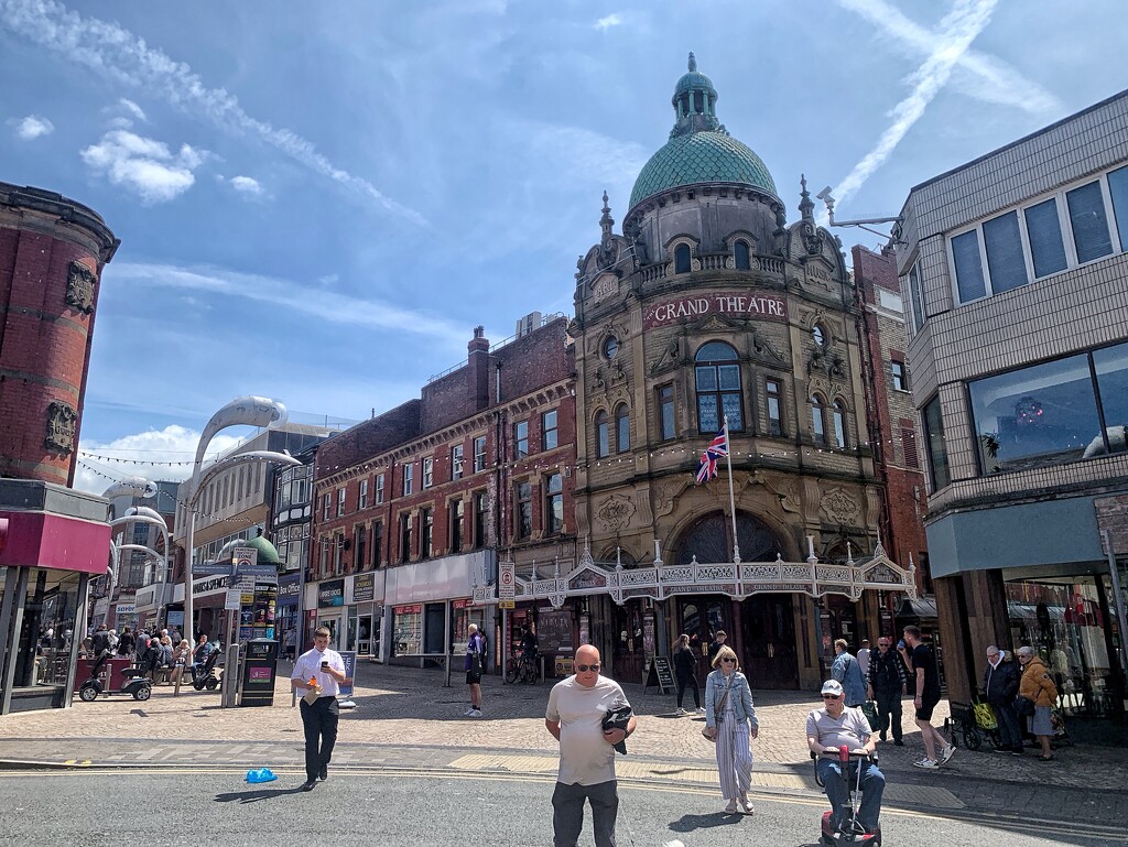 The Grand Theatre Blackpool by happypat